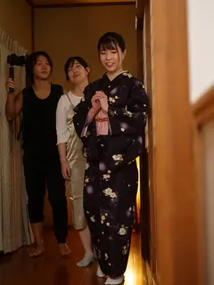 巨乳女将KISS 素泊まりのはずが巨乳女将の接吻サービスが付いてきた！！ 南條みや子の7番目のサンプル画像