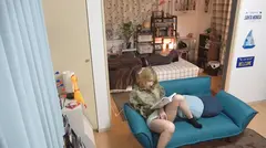 百戦錬磨のナンパ師のヤリ部屋で、連れ込みSEX隠し撮り 203 人の家でオナニーして発情！自ら襲い掛かってくるドスケベ金髪白ギャル！激ピストンでアヘアヘ感じまくる淫乱っぷり！神がかった美脚&美尻を隠しカメラでばっちり盗撮！のサムネイル画像