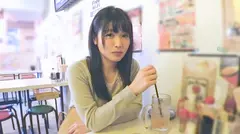 真っ昼間から飲んでる人妻は100%誘われ待ちwww現役看護師りささん(28歳)姉御肌的ノリ良し妻は体験人数100人超えの元ヤリマン妻！→「結婚してからは落ち着いたけど～」けど何すか！？「がっつくのはダメ～私の言う通りにすればいいのぉ～」なんだこの人妻看護師エロッ！→ビッチなパイパンEカップボディを堪能！旦那の事は忘れてガチイキしまくり！のサムネイル画像