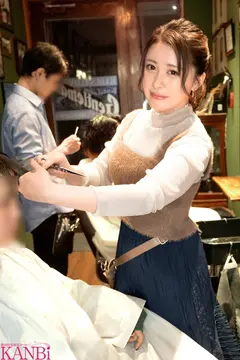 歯止めの効かない性欲の為、旦那公認で出演！？ 美容師ギャル妻 富永真生 25歳 AVデビューのサムネイル画像