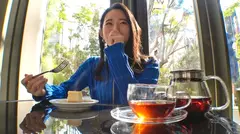 「ヤリに来ました。」ときっぱり言い切る篠原○もえ似の性欲爆盛り美少女。大好きなバックでガン突きされて大絶叫連続イキの快楽オーバーヒート！ 【初撮り】ネットでAV応募→AV体験撮影 2199のサムネイル画像