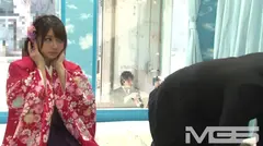 マジックミラー号に大学卒業式を終えたばかりの友達同士の男女が初乗車の15番目のサンプル画像