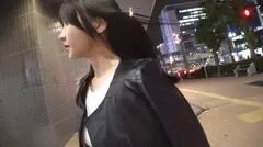 黒髪猫顔アジアン美女が四つん這いで潮吹き大噴射！！正常位でも、騎乗位でも、どこでも大噴射！！画面いっぱいに潮をまき散らしながら小刻みに痙攣するエロ童顔痴女が、巨乳巨尻を揺らして大アクメ！！指の隙間から肉がはみ出るほどの大きなお尻を鷲掴みにしながら豪快バック！声高に嬌声をあげる一匹のメス猫誕生！！ 【初撮り】ネットでAV応募→AV体験撮影 2355の5番目のサンプル画像