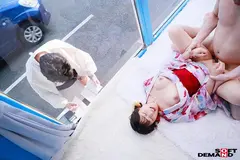 マジックミラー号 彼女さん！彼氏のチ○ポ当ててください！！inマジックミラー号 夏祭りデート中の浴衣美少女SPの13番目のサンプル画像