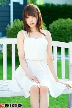 【MGSだけのおまけ映像付き+20分】新人 プレステージ専属デビュー 凰かなめのサムネイル画像