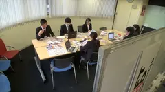 SOD女子社員 最年少宣伝部 入社2年目 加藤ももか(21) 壁の向こうには仕事中の同僚たちが！社内でこっそりAV撮影 人生初！3P&会議中SEXの6番目のサンプル画像