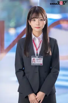 【特典版】宣伝部 松永あかり 初AV出演のサムネイル画像