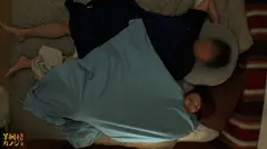 【新シリーズ】家でリラックスしてるノーブラ彼女と、部屋着すっぴん姿で貪り合う。僕にしか絶対見せない笑顔、メス顔、イキ顔…。金曜日の夜から土曜日の朝までの、二人だけのいちゃラブエロい最高な時間を疑似体験してみませんか？秘密のカップルハメ撮り投稿の12番目のサンプル画像