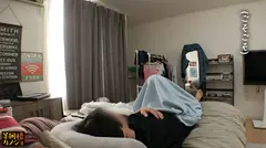 【新シリーズ】家でリラックスしてるノーブラ彼女と、部屋着すっぴん姿で貪り合う。僕にしか絶対見せない笑顔、メス顔、イキ顔…。金曜日の夜から土曜日の朝までの、二人だけのいちゃラブエロい最高な時間を疑似体験してみませんか？秘密のカップルハメ撮り投稿の14番目のサンプル画像