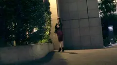 【最高の美女】24歳【色白美巨乳】りのちゃん参上！仕事帰りにAV出演しちゃう彼女の応募理由は『私、人にSEX見せたいんです♪』聞くと見られたい願望が強過ぎる【エッチなお姉さん】『見られたいから露出多目の洋服着てます♪』エロ親父の視線は大歓迎の【変態美容部員】『AVって不特定多数の人見ますよね？』はい、そぅですけど？『あぁっ、濡れてきちゃぅ、、♪』かなりの重症ですねw 見られて大興奮のガチイキは必見です！のサムネイル画像