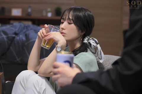 小湊よつ葉が人気な理由は？作品の演技・魅力・代表作を徹底解説のサムネイル画像