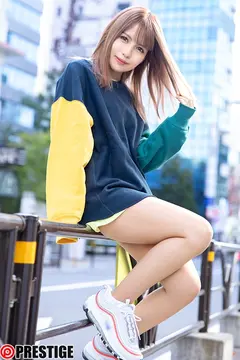 ストリート・クイーン AV debut！！ 矢野アリサ(22)アパレル店員 街の視線を集める路上の女王がAV参戦！のサムネイル画像