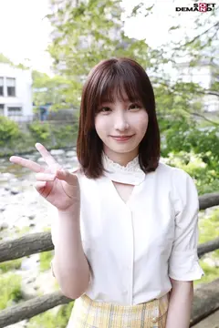 完全撮りおろし！激カワシロウトまいさん(22)が「男性客にお尻のシワを数えて貰う」に挑戦！推定Eカップタオル1枚男湯入りませんか？のサムネイル画像