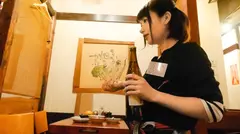 100%完全ガチ！噂の素人激カワ看板娘にアポなし取材⇒AV交渉！ target.14 キラキラ看板娘登場！『いらっしゃいませ！スシ食いねェ！』 in 目黒のサムネイル画像