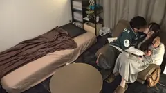 東京来て初めてのエッチに大興奮！経験人数少なめの童顔美女をねっとり愛撫でイカセまくり、最後はデカチン...のサムネイル画像