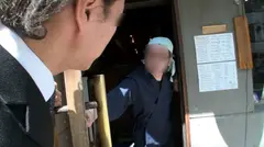 100%完全ガチ！噂の素人激カワ看板娘にアポなし取材⇒AV交渉！ target.19 アイドル級の可愛さとキュートなアニメ声で男性ファンが後を絶たない居酒屋の看板娘が登場！！ in 世田谷のサムネイル画像