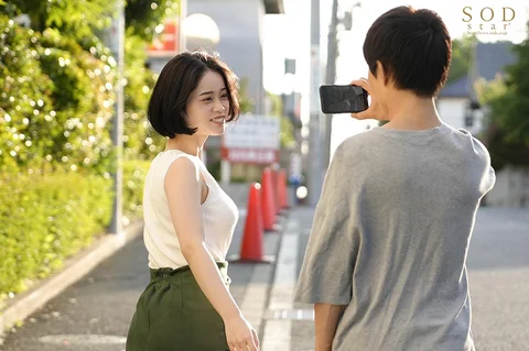 「カラダだけの関係の方が楽でしょ？」社内で一番あざとい女と、都合の良いセフレの関係で何度もセックスしたが、本気で君を好きになってしまった・・・ MINAMOのサムネイル画像