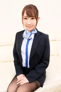 黒パンスト美脚CA限定！固定型リモコンローターONのまま黒パンスト足コキでイカせ対決 自分より先にイカせられたら高額賞金ゲット！失敗したら絶倫巨根と生ハメ中出しの罰ゲームアクシデントが待っている！ 五十嵐清華のサムネイル画像