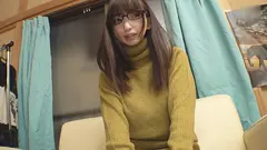 地味チビ貧乳メガネ女子2のサムネイル画像