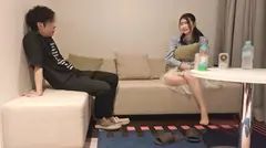 やっぱり自分の指より男のチ○ポ！！オナニーは毎日最低2回！箱入り娘は飛び出す性欲ビックリ箱！！ 百戦錬磨のナンパ師のヤリ部屋で、連れ込みSEX隠し撮り 405のサムネイル画像