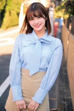 素人女子大生限定！何度イっても止めない高速素股でマン汁ダダ漏れw白く泡立つまでデカチンを擦りつけるメレンゲ素股に赤面発情！？焦らしに焦らされ…もうこのまま生チ○ポ下さい！ みなみちゃん しおりちゃんのサムネイル画像