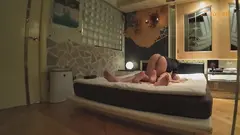 透明肌の物静かな地味っ娘快楽に負けて膣奥撃イキプレイ主張マッサージ新人研修隠し撮りのサムネイル画像