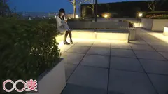 ■クリト○ス並に敏感な超絶美乳■※元グラドル！黄金比ボディの社長婦人が決意のAV出演！！※綺麗な乳輪、ビンビンに立ったピンク乳首は美しすぎて拝むレベル※｢妄想しながら胸を揉みしだかれたいんです…｣※性感帯のおっぱいだけで狂ったようにイキまくる超敏感妻だった！！※さらにデカ○ン挿入で限界超えの痙攣絶頂※痙攣しても休ませないピストン追撃で失神寸前！腰砕けの2連射SEX！！のサムネイル画像