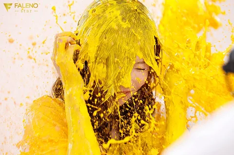 天使もえ 引退記念作品 「カラフル」のサムネイル画像