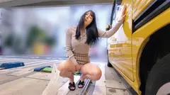 人生初の羞恥プレイでまさかのエロスイッチオン！素人美少女とリモコンバイブお散歩人混みの中ビクビク震えてイキまくってしまう女子たち！ かなさん まいさんの8番目のサンプル画像