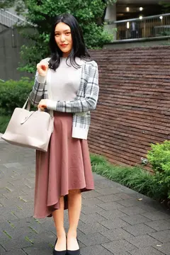 豪華特賞続出！街角シロウト初撮り人妻ちゃんねる まさかのAI顔で二度見確定！奇跡的美人がヤリマン中出し奥様に変貌するベスト4時間 12人の8番目のサンプル画像