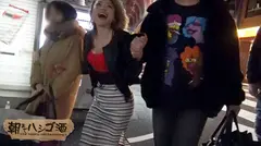 変態ヤリマンバスガイド！！！高校時代に処女を捧げた初カレ(ヤンキー)に仕込まれまくったアブノーマルプレイの数々で、エロ基準値基本高めのウェーイギャルは、週7でマ●コを弄り倒す生粋の激エロオナニスト！！！今までゆきずったチ●ポの数は特定不可能！！！……つって酒かっ喰らって発情しまくってる彼女は、早い段階でヤレるサインを出しまくっちゃってた件：朝までハシゴ酒 18 in 渋谷駅周辺の8番目のサンプル画像