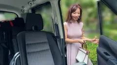 【アラフィフ奥様の夢叶えます】むっつりドスケベ熟女 溢れる性欲を抑えきれず青臭い童貞を筆おろし&3Pハードファックでガチイキかけ中出しぶっかけスペシャル！！のサムネイル画像