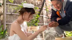 【NTR温泉】僕にはもったいないくらい可愛いくて美肌な彼女が見ず知らずの男とHをしたらどんな表情をしてヤルのか見てみたい まやの4番目のサンプル画像