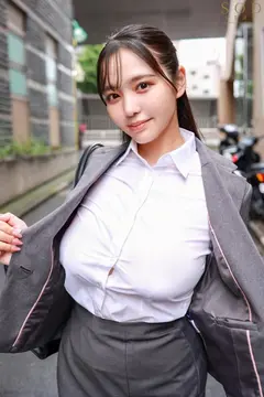 究極の着衣爆乳ラッキースケベ5シチュエーション 無意識エロスに欲情して超HARDピストンが止まらない。 恋渕ももなのサムネイル画像