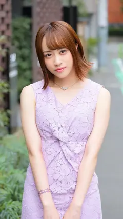 【清楚で品良くセレブな人妻たち】 ナンパ中出し ラグジュアリーエロス 12人4時間SPのサムネイル画像