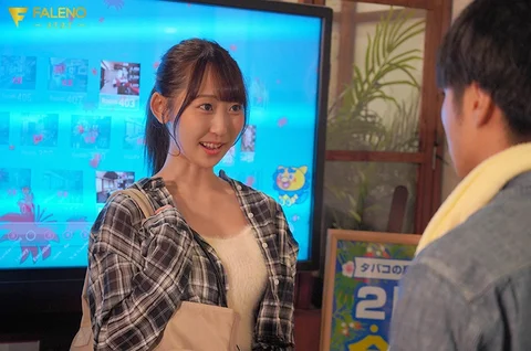 ライブ帰り相部屋筆おろしSEX 見た目通り童貞のバイト先の先輩とSEXの練習したら朝までに10発射精させた 山下紗和のサムネイル画像