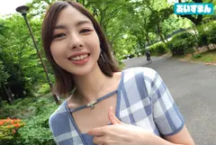 最近ドSセフレと別れて欲求不満ヤリたいハメたい○されたいド淫乱ドМちゃんww界隈騒然、SNSで毎度炎上必至の超過激投稿をしている変態ビッチの正体はスレンダー美人読モりなさん35歳のサムネイル画像