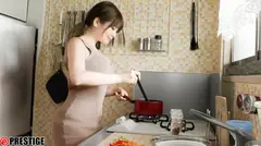 ダメなボクに甘イキ淫語で中出しまでさせてくれる、となりの優しい人妻。のサムネイル画像