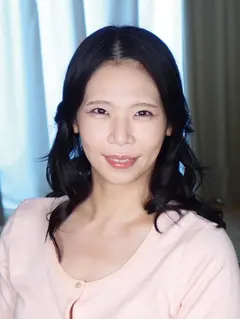 熟女 秘密の午後 大家の奥さんの美乳に欲情したアパートに住む男は… 離婚したい妻は訪問営業男の肉棒にムシャブリつき…のサムネイル画像