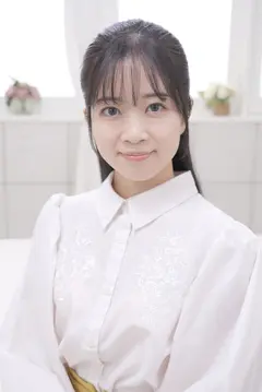 新宿で出会ったうぶな女の子が性の悩みを抱える男と「素股オイルマッサージ」に挑戦！ 生マンにヌルヌルこすれるチ○ポに発情しちゃって『マ○コに入れちゃうw』そのまま生ハメ中出しSEX！！ 梅川ことねのサムネイル画像