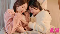 介護士ちゃんに恋した私 久しぶりに一目惚れをして勇気を出して2人きりの時にキスしたら優しくキスを返してくれて…一緒にゴハンを作ってお風呂に入って身体を重ね合った同棲レズタイム 中城葵 望月つぼみの11番目のサンプル画像