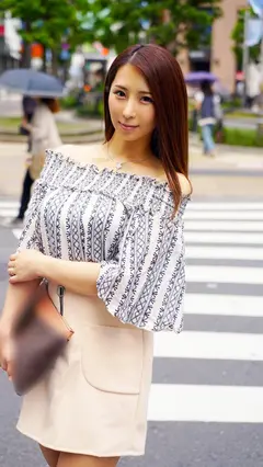 【清楚で品良くセレブな人妻たち】 ナンパ中出し ラグジュアリーエロス 12人4時間SP3の8番目のサンプル画像