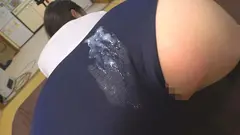 小坂ひまり ムチムチ美尻 神体育着 美少女やぽっちゃり娘らにピチピチ体育着を着せ、ハミパン、ムレムレワレメを毛穴まで見えるほどの超ドアップ接写！さらに尻コキ、着衣お漏らし放尿や体育着ぶっかけ等体育着好きに送る完全着衣フェチAVの19番目のサンプル画像