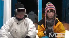 「カップル限定」マジックミラー号の中で、自慢の彼女を「寝とって」真正中出し！ 12の19番目のサンプル画像