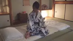 変態旅館整体マッサージ 一人旅のデスクワークOLのサムネイル画像