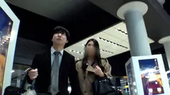 【新妻中出しNTR】元生命保険会社勤務の清楚妻 挙式を控えた若妻が男優からの濃厚種付け2連発&痙攣ガチイキ本気SEX！！のサムネイル画像