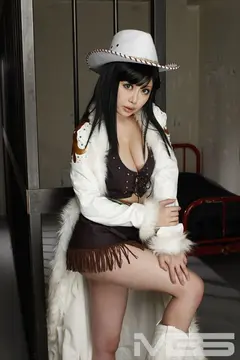 巨乳コスプレイヤーの23番目のサンプル画像