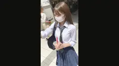 清楚なドジっ子に生中出し！！絶対身バレしたくないハメ撮り映像！！のサムネイル画像