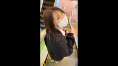 【色白スレンダー美少女】T●kT●kインフルエンサー(19)が彼氏に中出しされてるハメ撮りwwwのサムネイル画像