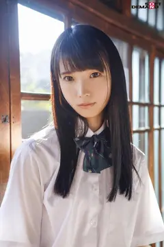 希咲那奈 AV DEBUT「声は小さいけど、人一倍冒険したい」Aカップに収まらない好奇心のサムネイル画像
